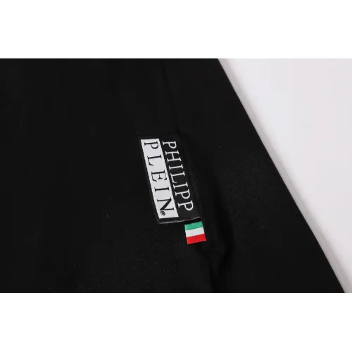 Cheap Philipp Plein PP T-Shirts Short Sleeved For Men #1410160 Replica Wholesale [$27.00 USD] [ITEM#1410160] on Replica Philipp Plein PP T-Shirts