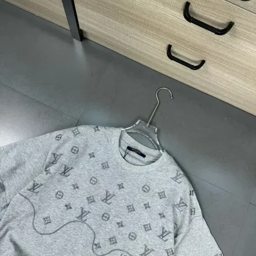 Cheap Louis Vuitton LV T-Shirts Short Sleeved For Unisex #1410167 Replica Wholesale [$32.00 USD] [ITEM#1410167] on Replica Louis Vuitton LV T-Shirts