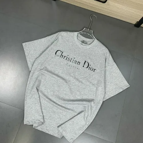 Christian Dior T-Shirts Short Sleeved For Unisex #1410209