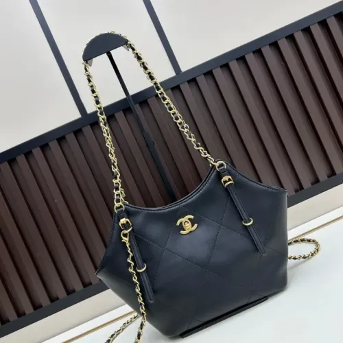 Chanel AAA Quality Shoulder Bags For Women #1410833