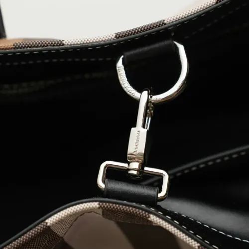 Cheap Burberry AAA Quality Handbags For Women #1410911 Replica Wholesale [$115.00 USD] [ITEM#1410911] on Replica Burberry AAA Quality Handbags