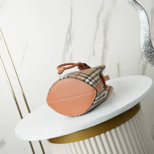 Cheap Burberry AAA Quality Handbags For Women #1410916 Replica Wholesale [$98.00 USD] [ITEM#1410916] on Replica Burberry AAA Quality Handbags