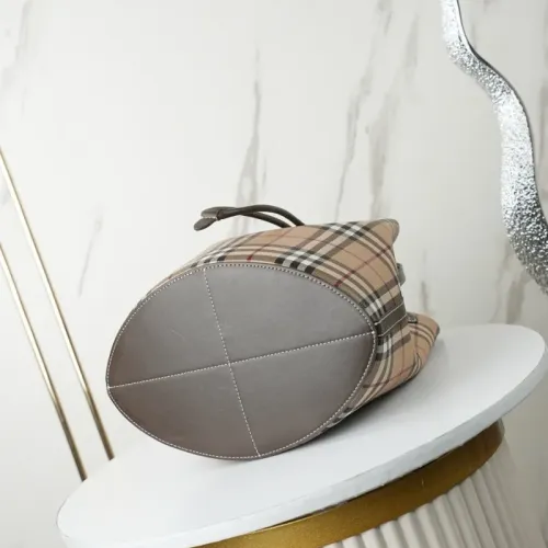 Cheap Burberry AAA Quality Handbags For Women #1410920 Replica Wholesale [$102.00 USD] [ITEM#1410920] on Replica Burberry AAA Quality Handbags