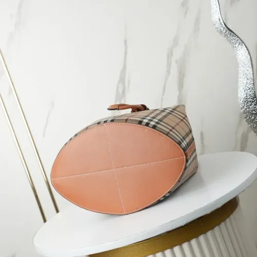 Cheap Burberry AAA Quality Handbags For Women #1410921 Replica Wholesale [$102.00 USD] [ITEM#1410921] on Replica Burberry AAA Quality Handbags