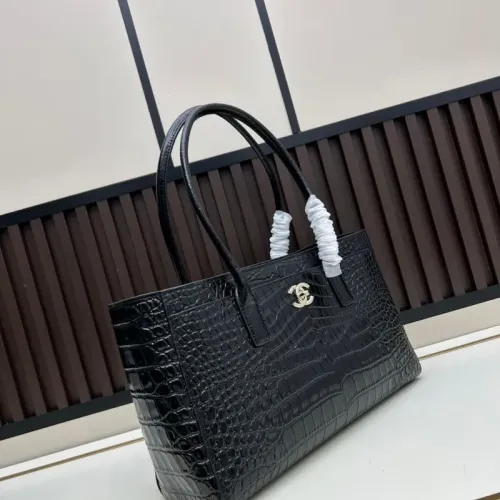 Cheap Chanel AAA Quality Handbags For Women #1410924 Replica Wholesale [$115.00 USD] [ITEM#1410924] on Replica Chanel AAA Quality Handbags