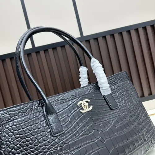 Cheap Chanel AAA Quality Handbags For Women #1410924 Replica Wholesale [$115.00 USD] [ITEM#1410924] on Replica Chanel AAA Quality Handbags
