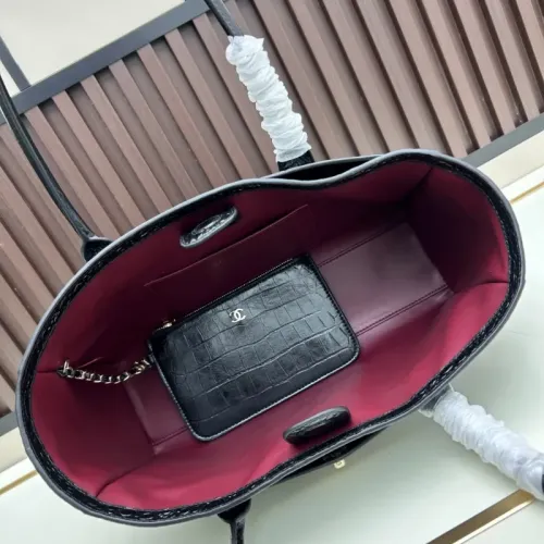 Cheap Chanel AAA Quality Handbags For Women #1410924 Replica Wholesale [$115.00 USD] [ITEM#1410924] on Replica Chanel AAA Quality Handbags