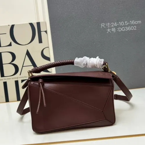 LOEWE AAA Quality Messenger Bags For Women #1411158