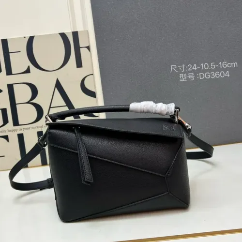 LOEWE AAA Quality Messenger Bags For Women #1411201