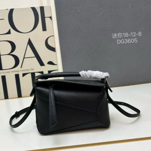 LOEWE AAA Quality Messenger Bags For Women #1411203