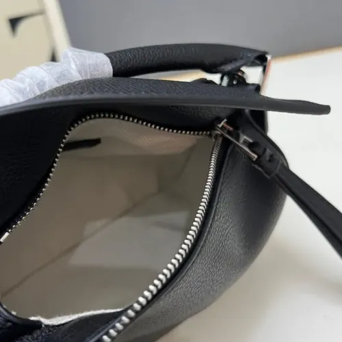 Cheap LOEWE AAA Quality Messenger Bags For Women #1411203 Replica Wholesale [$98.00 USD] [ITEM#1411203] on Replica LOEWE AAA Quality Messenger Bags