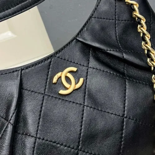 Cheap Chanel AAA Quality Shoulder Bags For Women #1411307 Replica Wholesale [$96.00 USD] [ITEM#1411307] on Replica Chanel AAA Quality Shoulder Bags