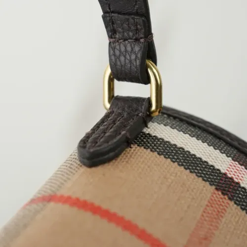 Cheap Burberry AAA Quality Messenger Bags For Women #1411396 Replica Wholesale [$98.00 USD] [ITEM#1411396] on Replica Burberry AAA Quality Messenger Bags