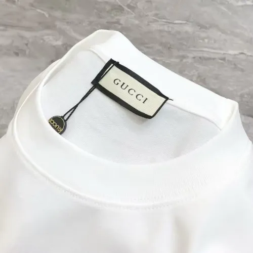 Cheap Gucci T-Shirts Short Sleeved For Unisex #1411568 Replica Wholesale [$27.00 USD] [ITEM#1411568] on Replica Gucci T-Shirts