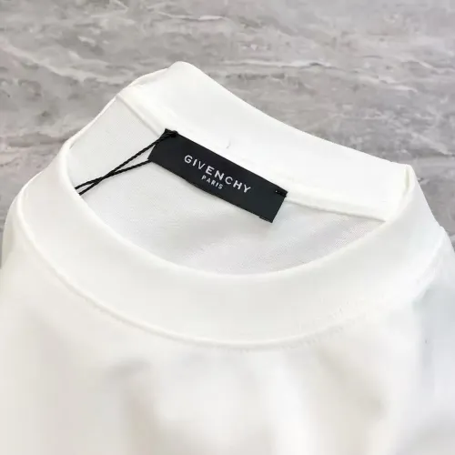 Cheap Givenchy T-Shirts Short Sleeved For Unisex #1411573 Replica Wholesale [$27.00 USD] [ITEM#1411573] on Replica Givenchy T-Shirts