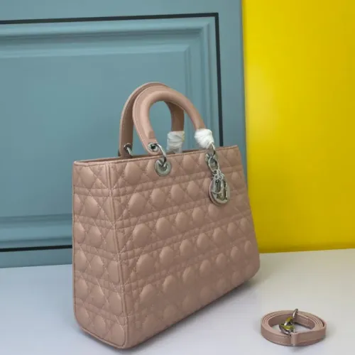 Cheap Christian Dior AAA Quality Handbags For Women #1411647 Replica Wholesale [$85.00 USD] [ITEM#1411647] on Replica Christian Dior AAA Quality Handbags