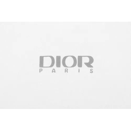 Cheap Christian Dior T-Shirts Short Sleeved For Unisex #1411656 Replica Wholesale [$42.00 USD] [ITEM#1411656] on Replica Christian Dior T-Shirts