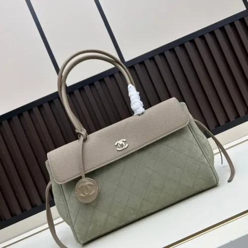 Chanel AAA Quality Handbags For Women #1411687