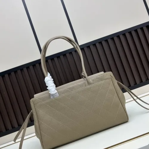 Cheap Chanel AAA Quality Handbags For Women #1411688 Replica Wholesale [$108.00 USD] [ITEM#1411688] on Replica Chanel AAA Quality Handbags