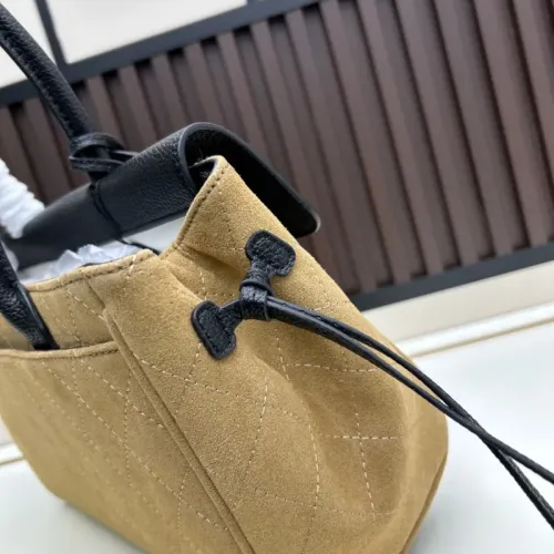 Cheap Chanel AAA Quality Handbags For Women #1411690 Replica Wholesale [$108.00 USD] [ITEM#1411690] on Replica Chanel AAA Quality Handbags