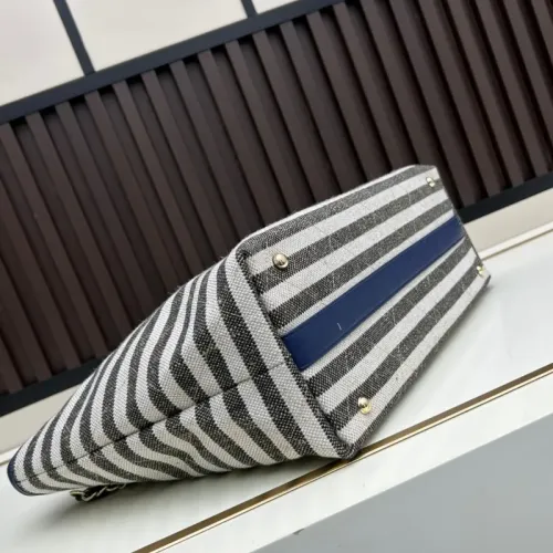 Cheap Chanel AAA Quality Handbags For Women #1411696 Replica Wholesale [$88.00 USD] [ITEM#1411696] on Replica Chanel AAA Quality Handbags