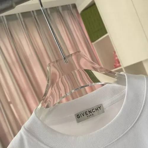 Cheap Givenchy T-Shirts Short Sleeved For Unisex #1411697 Replica Wholesale [$42.00 USD] [ITEM#1411697] on Replica Givenchy T-Shirts