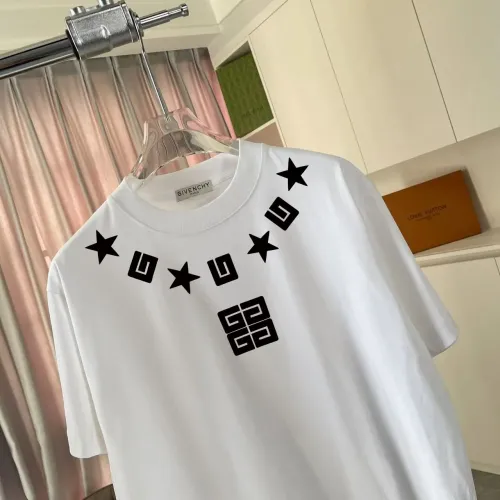 Cheap Givenchy T-Shirts Short Sleeved For Unisex #1411697 Replica Wholesale [$42.00 USD] [ITEM#1411697] on Replica Givenchy T-Shirts