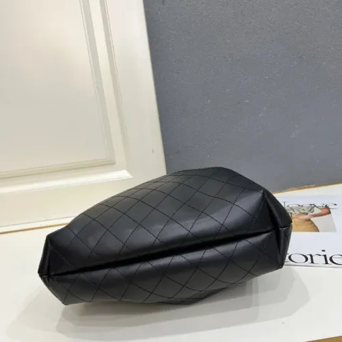 Cheap Chanel AAA Quality Handbags For Women #1411714 Replica Wholesale [$88.00 USD] [ITEM#1411714] on Replica Chanel AAA Quality Handbags