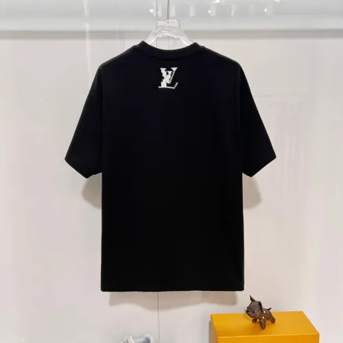 Cheap Louis Vuitton LV T-Shirts Short Sleeved For Unisex #1411789 Replica Wholesale [$45.00 USD] [ITEM#1411789] on Replica Louis Vuitton LV T-Shirts