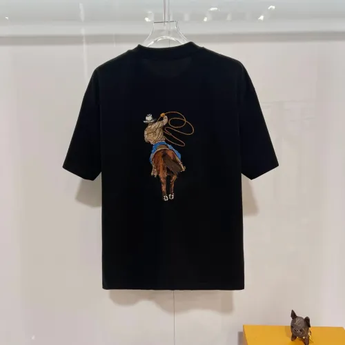 Cheap Louis Vuitton LV T-Shirts Short Sleeved For Unisex #1411795 Replica Wholesale [$48.00 USD] [ITEM#1411795] on Replica Louis Vuitton LV T-Shirts
