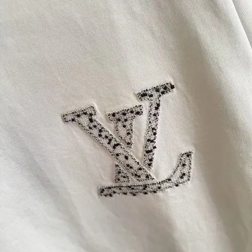 Cheap Louis Vuitton LV T-Shirts Short Sleeved For Unisex #1411800 Replica Wholesale [$48.00 USD] [ITEM#1411800] on Replica Louis Vuitton LV T-Shirts
