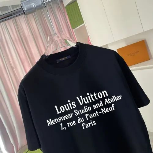 Cheap Louis Vuitton LV T-Shirts Short Sleeved For Unisex #1411884 Replica Wholesale [$42.00 USD] [ITEM#1411884] on Replica Louis Vuitton LV T-Shirts