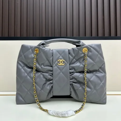 Chanel AAA Quality Shoulder Bags For Women #1412000
