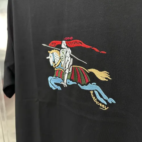Cheap Burberry T-Shirts Short Sleeved For Unisex #1412006 Replica Wholesale [$42.00 USD] [ITEM#1412006] on Replica Burberry T-Shirts