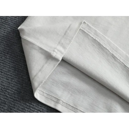 Cheap Louis Vuitton LV T-Shirts Short Sleeved For Unisex #1412142 Replica Wholesale [$52.00 USD] [ITEM#1412142] on Replica Louis Vuitton LV T-Shirts