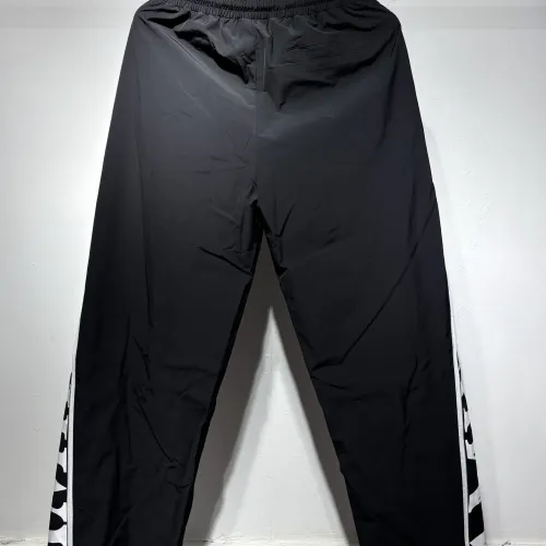 Cheap Amiri Pants For Unisex #1412191 Replica Wholesale [$48.00 USD] [ITEM#1412191] on Replica Amiri Pants