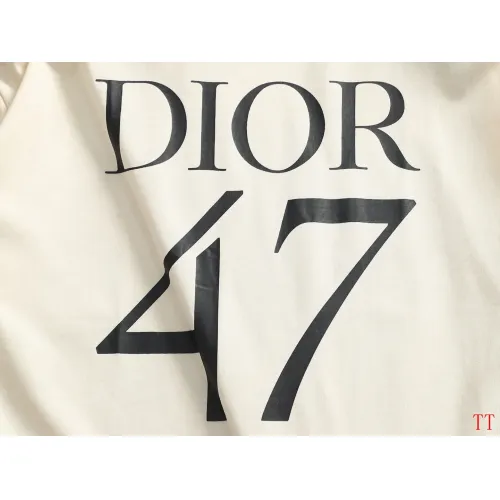 Cheap Christian Dior T-Shirts Short Sleeved For Unisex #1412198 Replica Wholesale [$40.00 USD] [ITEM#1412198] on Replica Christian Dior T-Shirts
