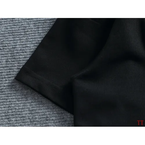 Cheap Christian Dior T-Shirts Short Sleeved For Unisex #1412203 Replica Wholesale [$40.00 USD] [ITEM#1412203] on Replica Christian Dior T-Shirts