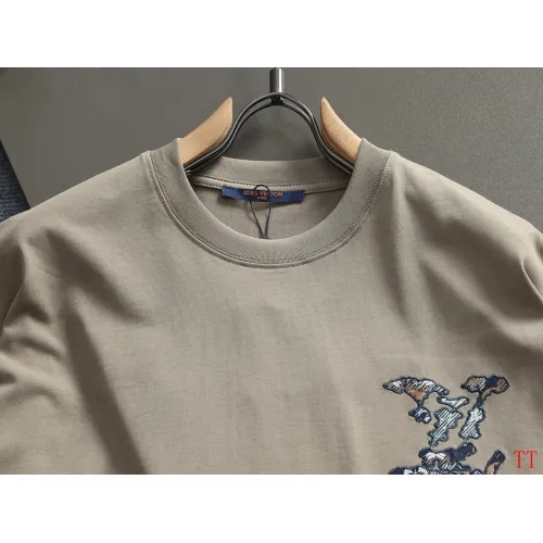 Cheap Louis Vuitton LV T-Shirts Short Sleeved For Unisex #1412230 Replica Wholesale [$40.00 USD] [ITEM#1412230] on Replica Louis Vuitton LV T-Shirts
