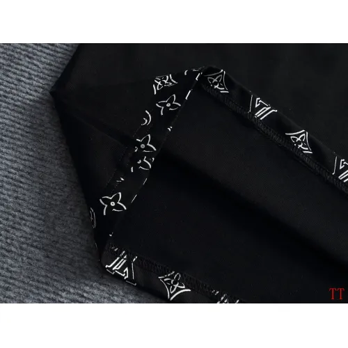 Cheap Louis Vuitton LV T-Shirts Short Sleeved For Unisex #1412236 Replica Wholesale [$40.00 USD] [ITEM#1412236] on Replica Louis Vuitton LV T-Shirts