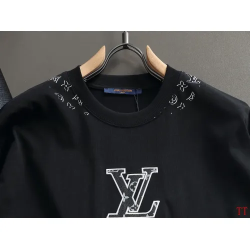 Cheap Louis Vuitton LV T-Shirts Short Sleeved For Unisex #1412236 Replica Wholesale [$40.00 USD] [ITEM#1412236] on Replica Louis Vuitton LV T-Shirts
