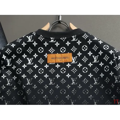 Cheap Louis Vuitton LV T-Shirts Short Sleeved For Unisex #1412241 Replica Wholesale [$40.00 USD] [ITEM#1412241] on Replica Louis Vuitton LV T-Shirts