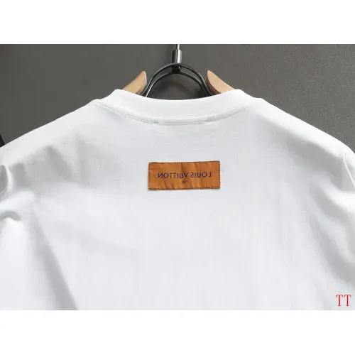 Cheap Louis Vuitton LV T-Shirts Short Sleeved For Unisex #1412272 Replica Wholesale [$40.00 USD] [ITEM#1412272] on Replica Louis Vuitton LV T-Shirts