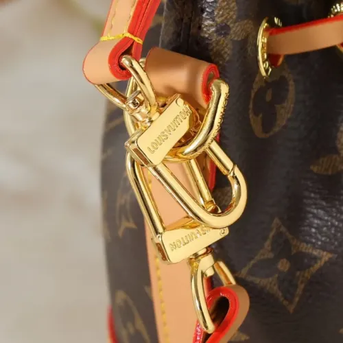 Cheap Louis Vuitton Messenger Bags For Women #1412299 Replica Wholesale [$42.00 USD] [ITEM#1412299] on Replica Louis Vuitton Messenger Bags