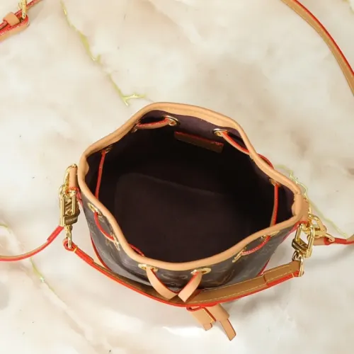 Cheap Louis Vuitton Messenger Bags For Women #1412299 Replica Wholesale [$42.00 USD] [ITEM#1412299] on Replica Louis Vuitton Messenger Bags