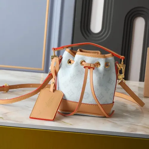 Louis Vuitton Messenger Bags For Women #1412314