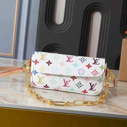 Louis Vuitton Messenger Bags For Women #1412321