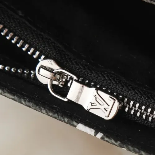 Cheap Louis Vuitton Messenger Bags For Women #1412322 Replica Wholesale [$52.00 USD] [ITEM#1412322] on Replica Louis Vuitton Messenger Bags