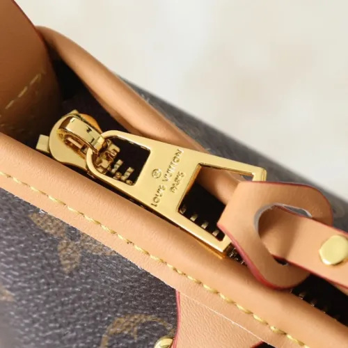 Cheap Louis Vuitton Messenger Bags For Women #1412325 Replica Wholesale [$56.00 USD] [ITEM#1412325] on Replica Louis Vuitton Messenger Bags