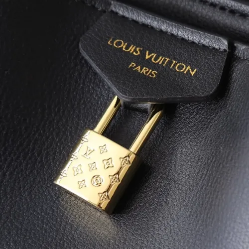 Cheap Louis Vuitton AAA Quality Handbags For Women #1412394 Replica Wholesale [$72.00 USD] [ITEM#1412394] on Replica Louis Vuitton AAA Quality Handbags